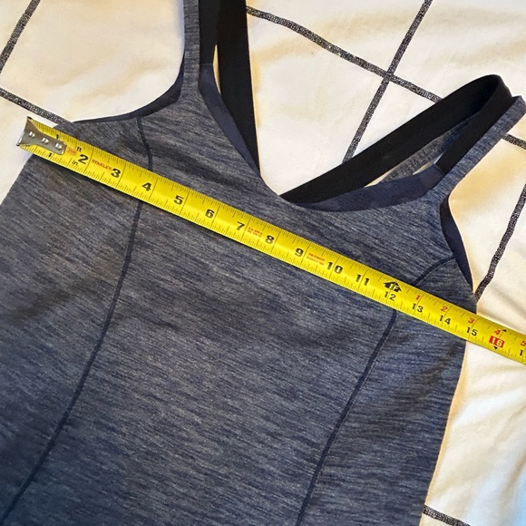 Lululemon Women’s Tank Top with Built In Sports Bra Athletic Wear Navy Size 10 - Picture 6 of 7
